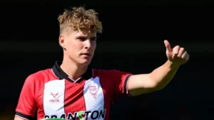 Ivan Varfolomeev, fudbaler Linkoln City